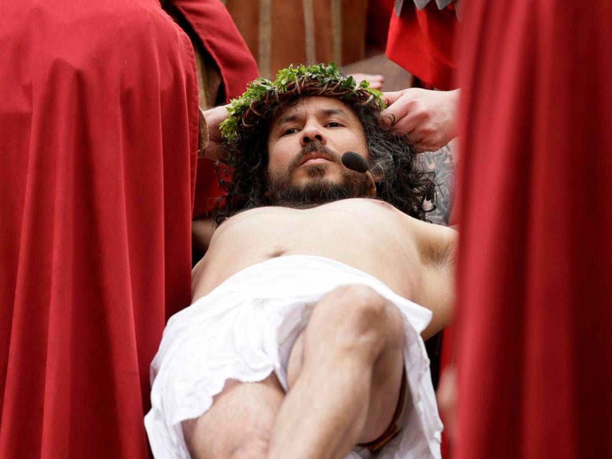 Tradición en Alemania: así se representa el Vía Crucis en Viernes Santo Tradición en Alemania: así se representa el Vía Crucis en Viernes Santo