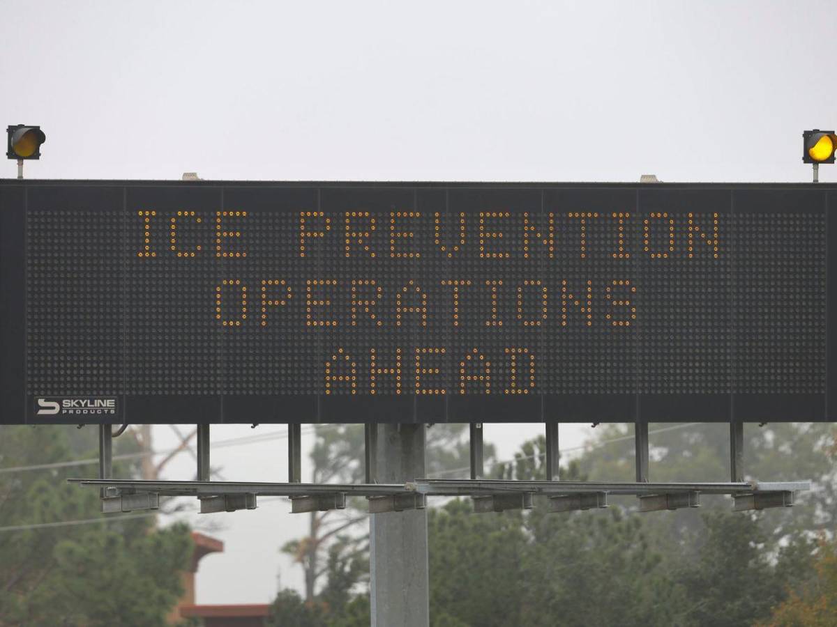 Houston se prepara ante tormenta invernal este fin de semana