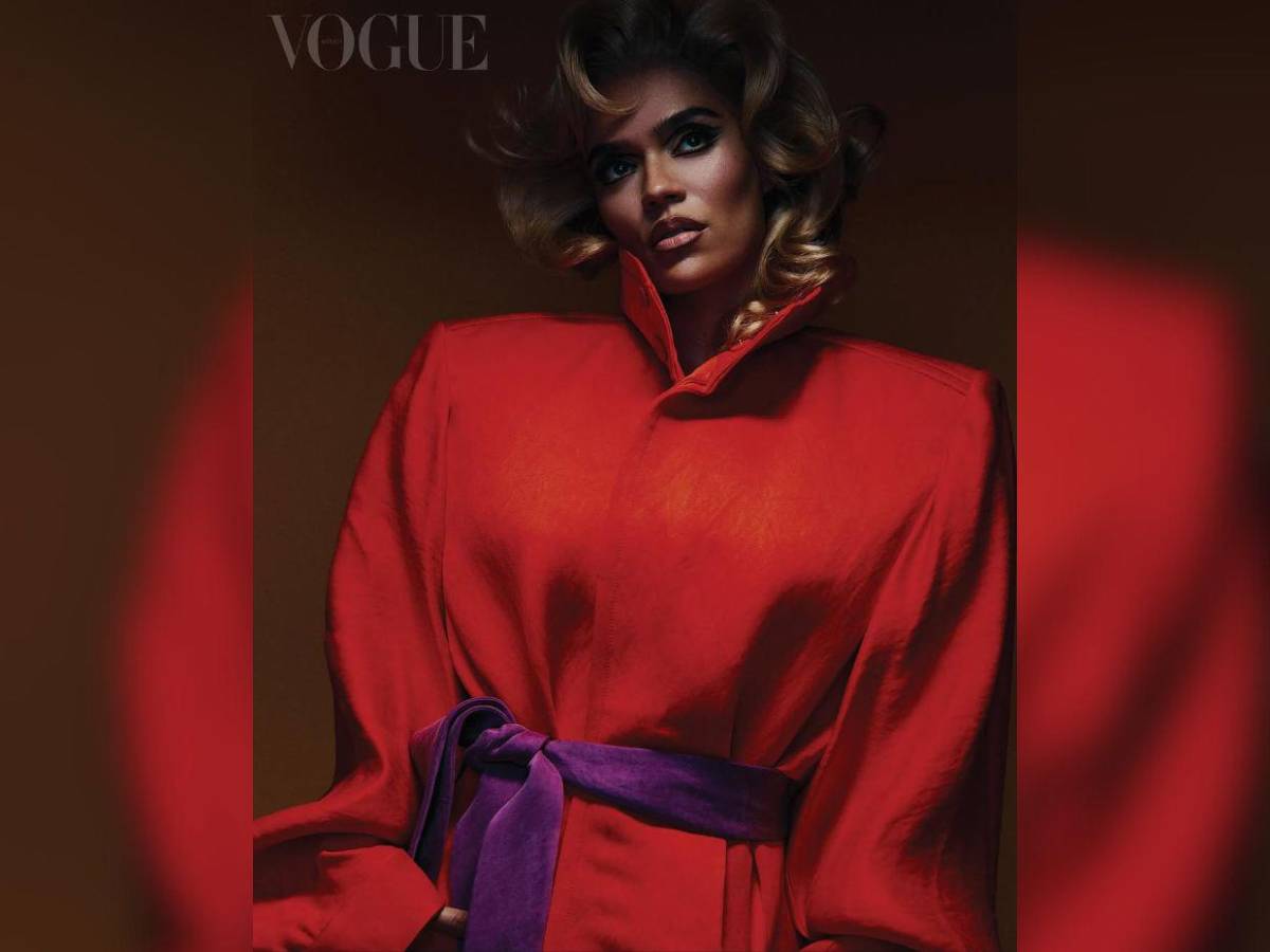 Una Karol G de otro tiempo conquista la portada de Vogue