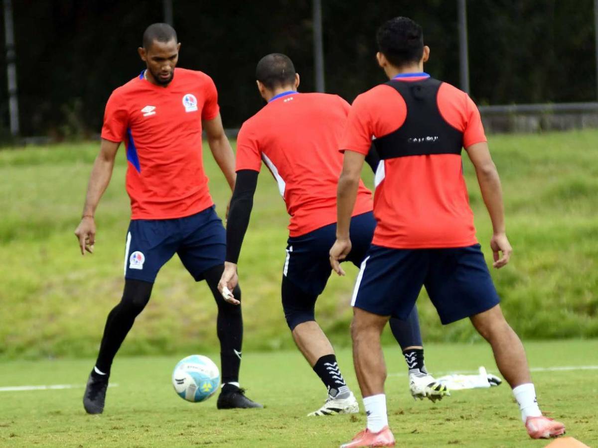 Novedades, dos ausencias y la mira puesta en la 41: así fue el entrenamiento del Olimpia