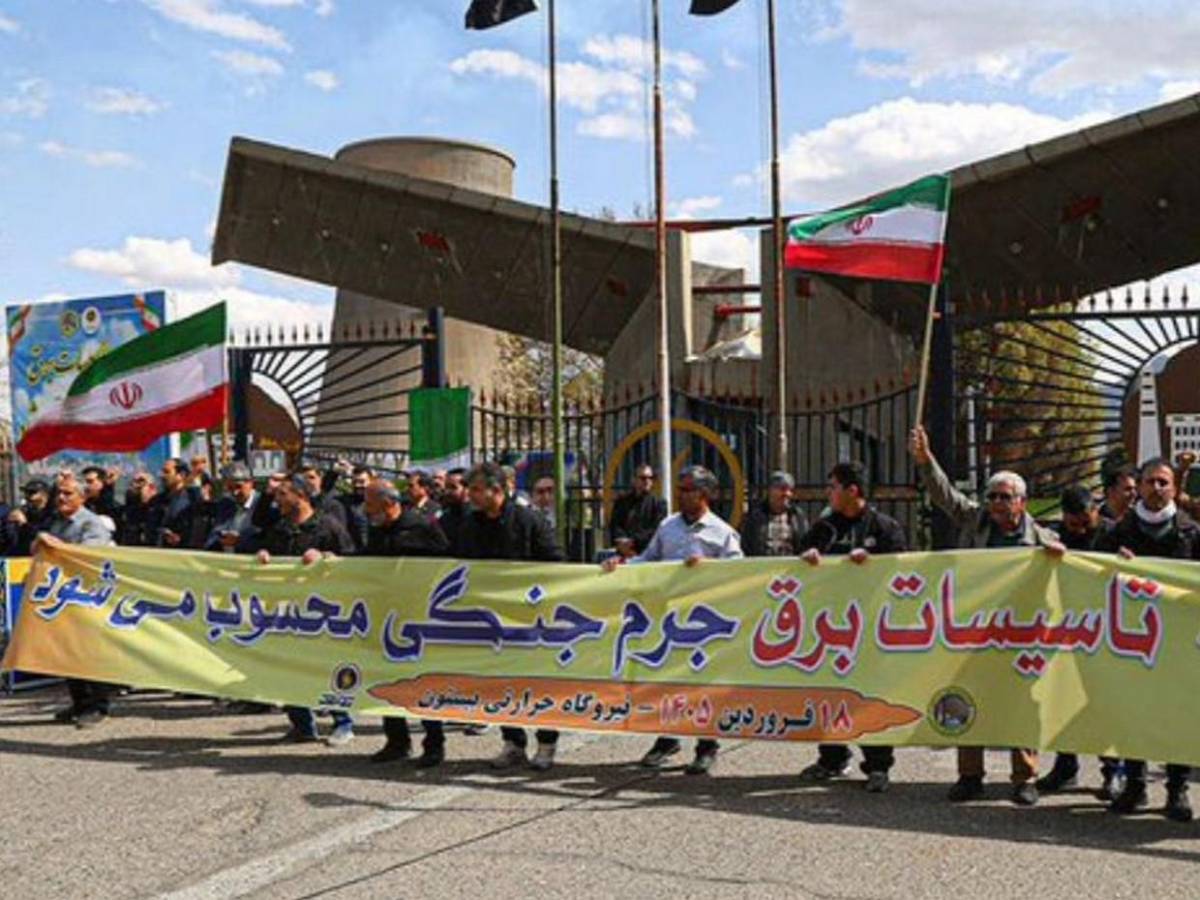 Hasta niños forman cadenas humanas ante amenaza de Trump: morirá toda una civilización