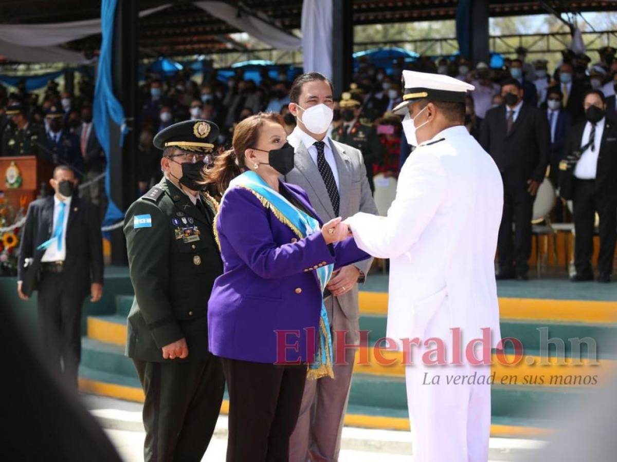 Presidenta Xiomara Castro asume cargo de Comandante General de Fuerzas Armadas de Honduras