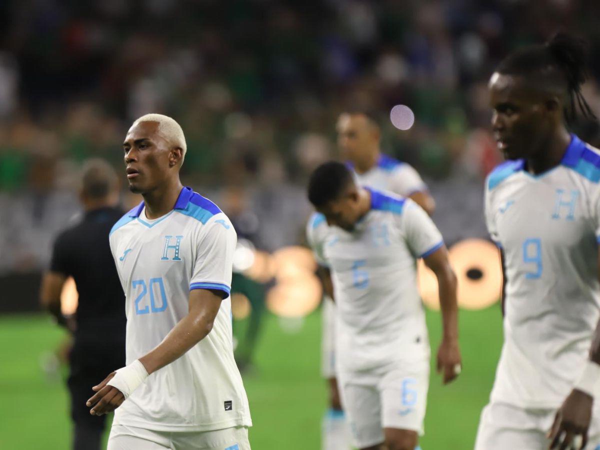 “Es una vergüenza”: Periodistas hondureños reaccionan molestos luego de goleada 4-0 ante México