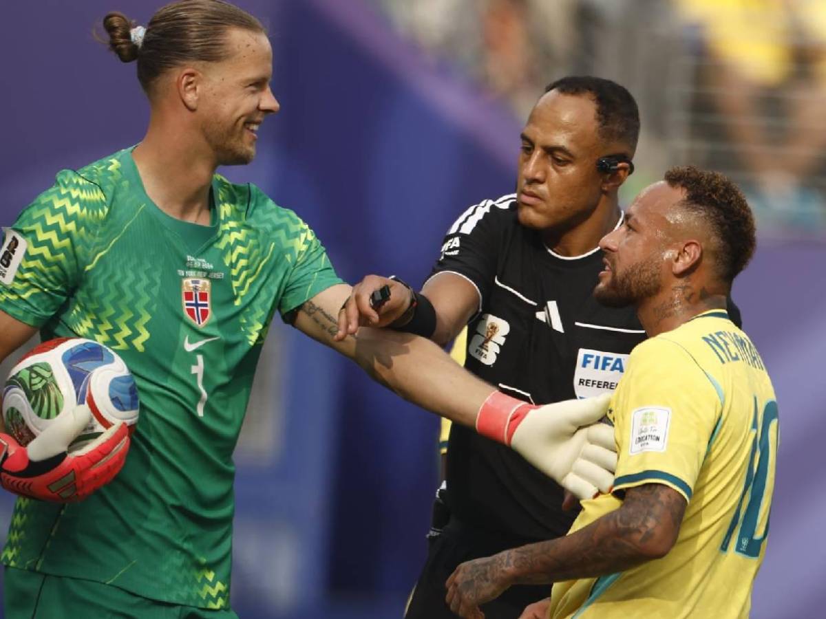 FIFA en polémica: Denuncian supuesta ayuda a Messi previo al Argentina vs Inglaterra en el Mundial