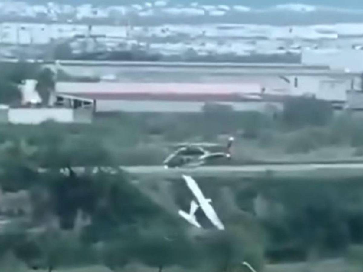 Así fue el accidente aéreo en el que murió la presentadora mexicana Débora Estrella