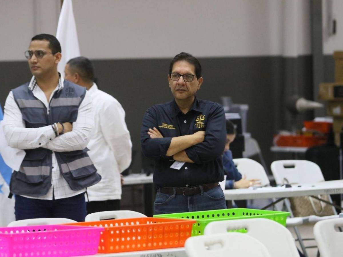 Así fue el inicio del recuento de actas impugnadas en el CLE