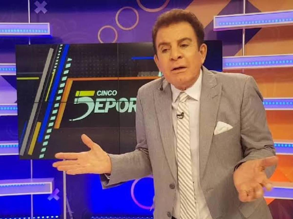 Salvador Nasralla culpa a espíritus malignos de no haber narrado el Honduras vs Surinam