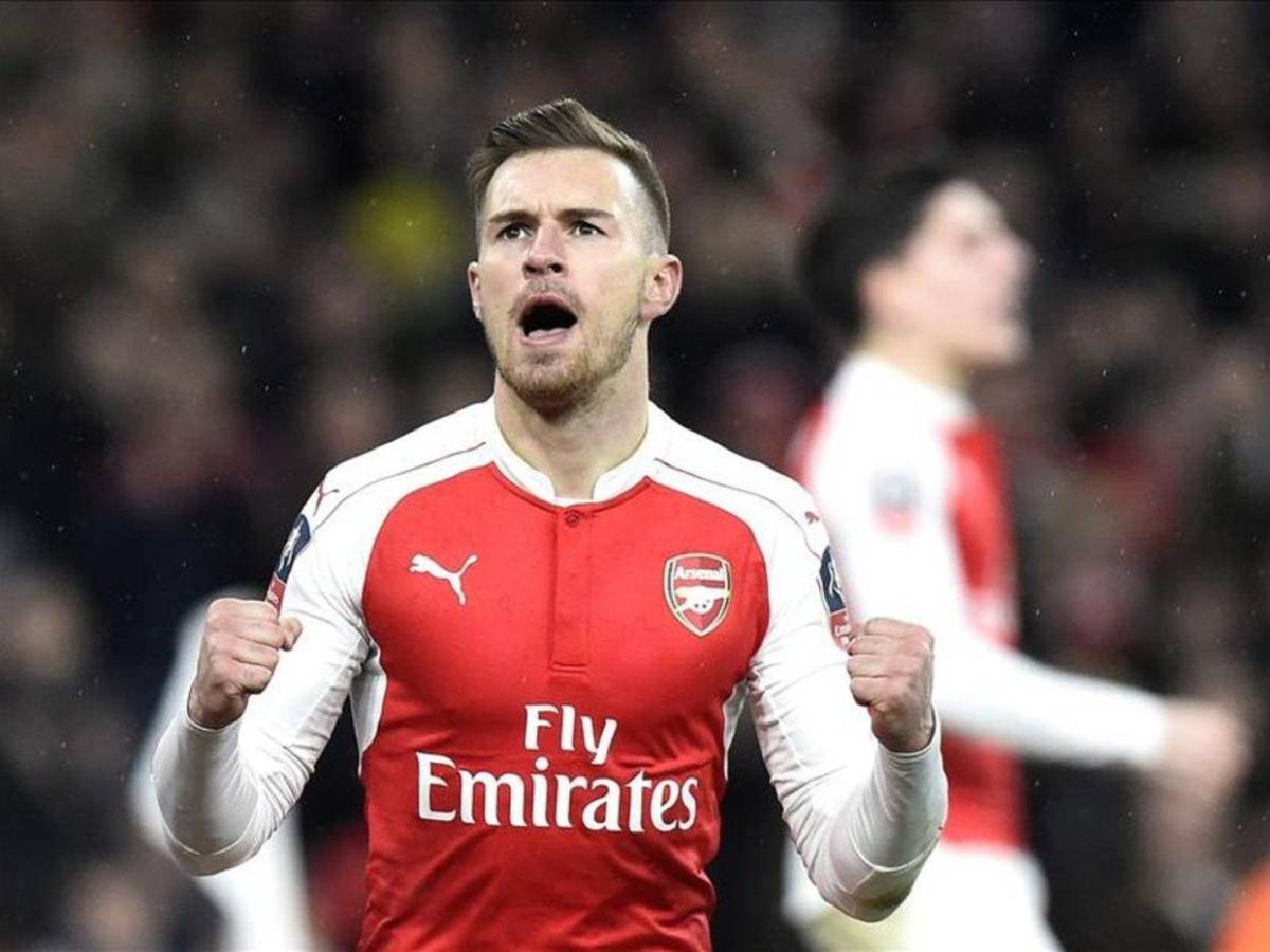 Fichajes: nuevo delantero llegará al Barcelona y Juventus vigila a Endrick