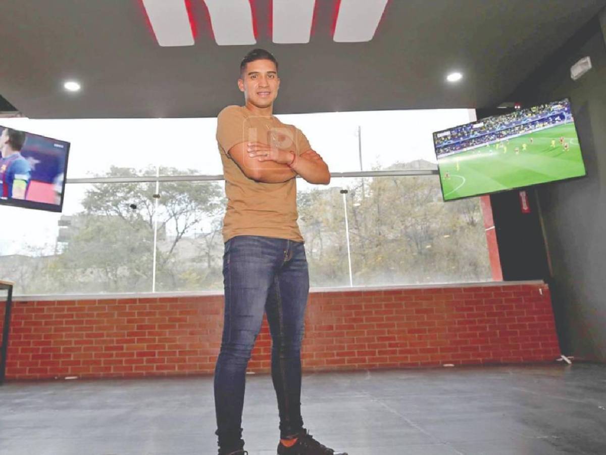 Futbolistas hondureños que decidieron tener negocio propio: Ganadería y restaurantes destacan