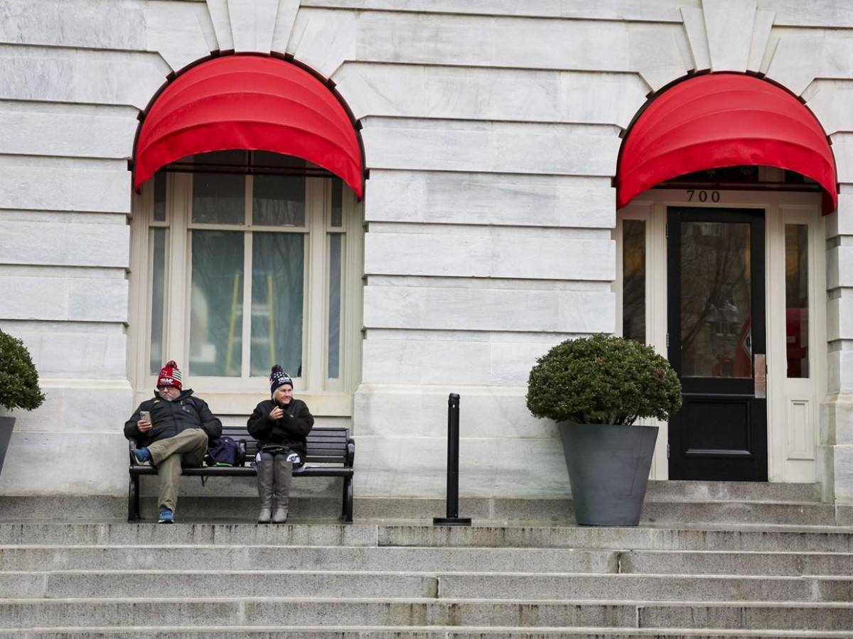 Trump tendrá su ansiado “baño de masas” en estadio de Washington antes de investidura