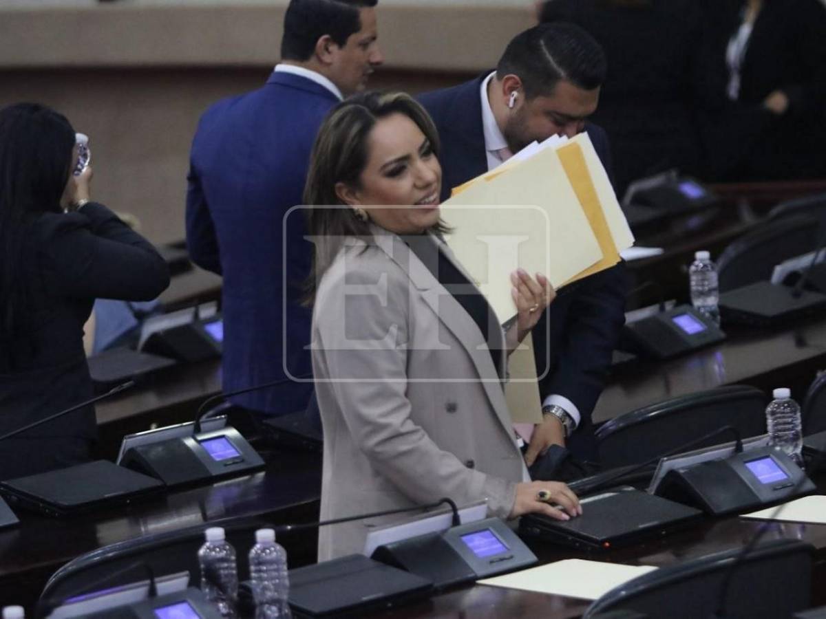Diputada Sara Zavala sobre video de HLV, empresa denunciada por estafa: Fui invitada como figura pública