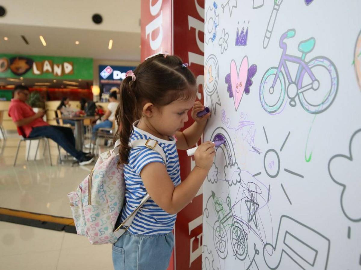 Emoción y sonrisas en entrega de kits para la Vuelta Infantil EL HERALDO 2025