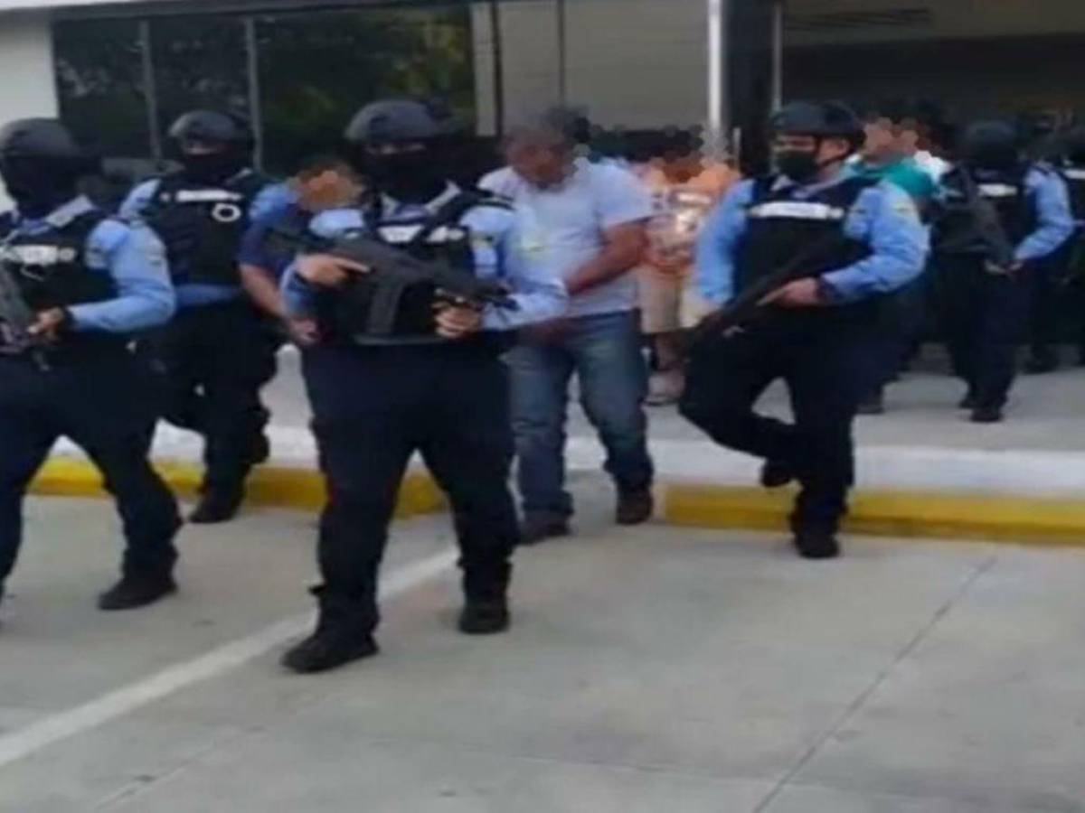 Envían a la cárcel a los ocho capturados por secuestro, incluidos cuatro policías en San Pedro Sula