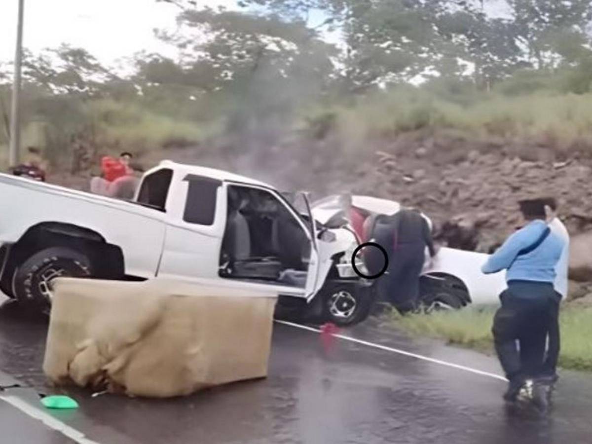 Las imágenes del brutal choque en Canal Seco que dejó dos muertos