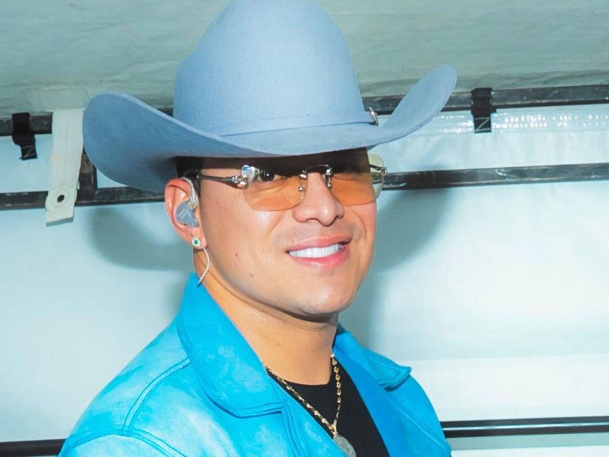 ¿Quién era Yeison Jiménez, cantante colombiano que soñó que moriría en un accidente de avión?