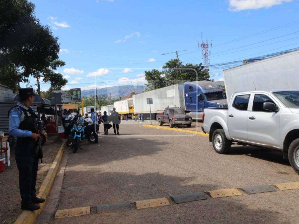 A tiempo y con GPS: así fue el despacho de material electoral