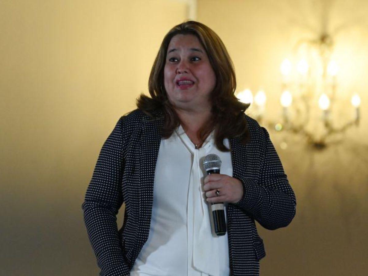 Julissa Villanueva promete resultados de la intervención de las cárceles en un año