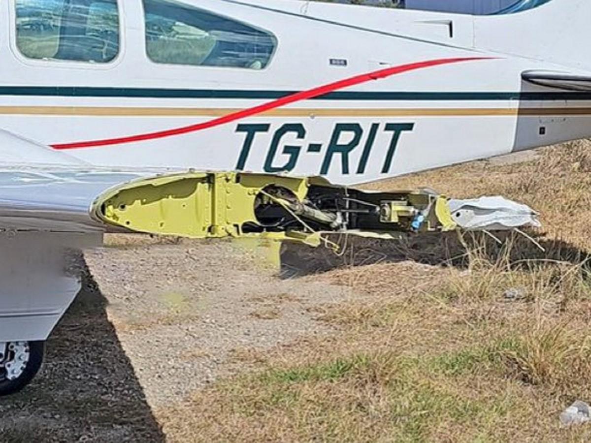 De su lado, la aeronave solo sufrió daños en una de sus alas y no resultó ninguna persona lesionada, aunque sí pudo ser catastrófico.