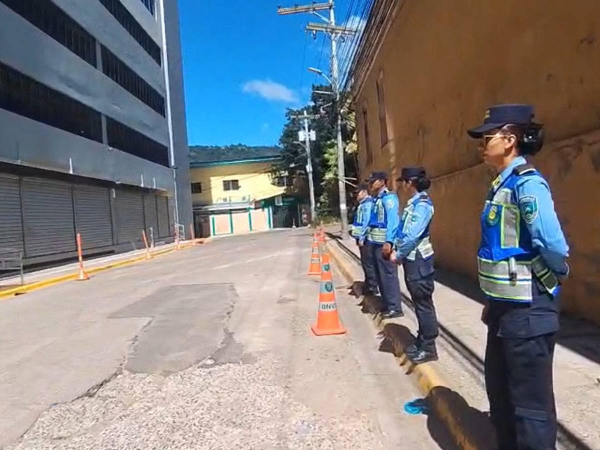 Instalaciones del CNE bajo resguardo militar y policial previo a elecciones
