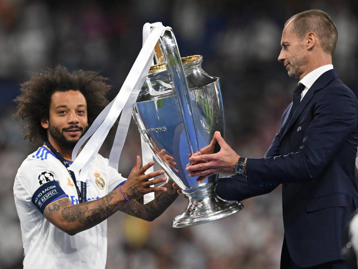 Marcelo: “He ganado cinco Champions, es todo muy raro”