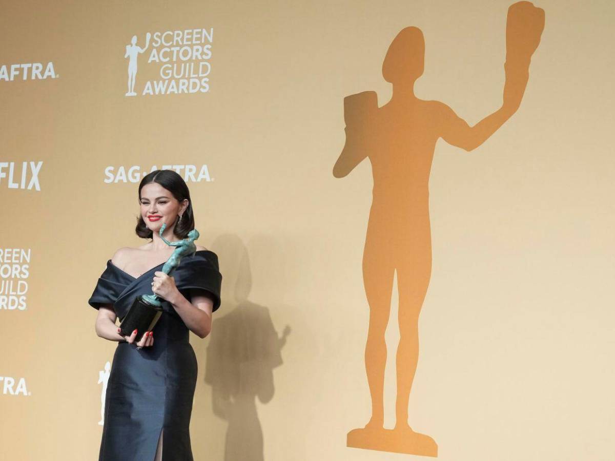 Cambio físico de Selena Gómez: Lupus, SIBO y su mensaje de aceptación en los SAG Awards