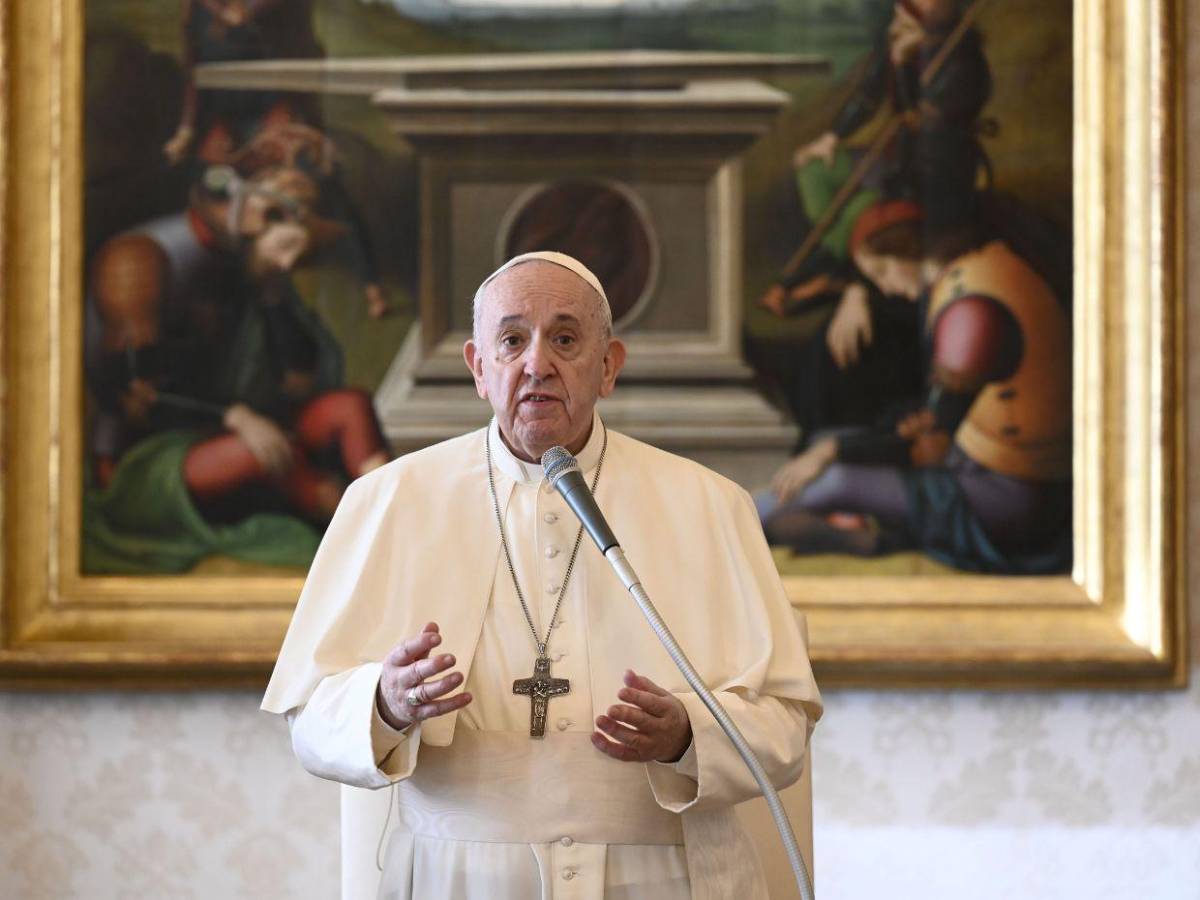 Una iglesia más “abierta”: El paso del papa Francisco por el Vaticano