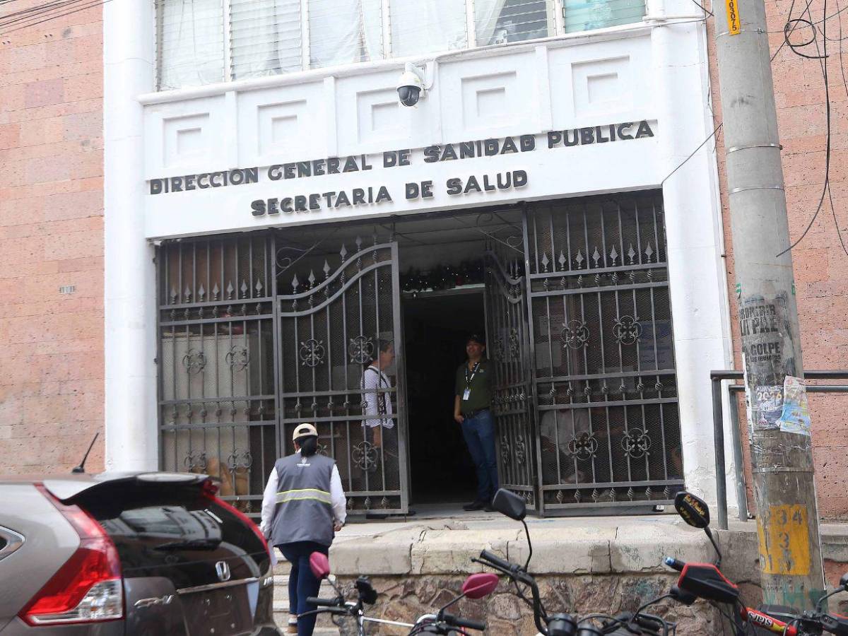 Oficinas estatales siguen atendiendo en horarios normales; solo una no opera