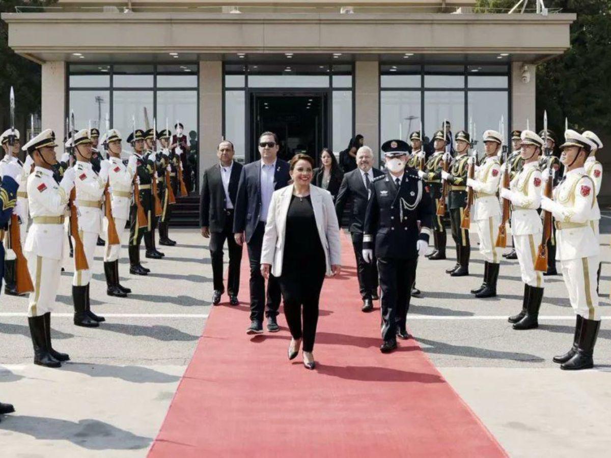 Presidenta Castro deja China y ahora se preparará para ir a Bélgica en julio
