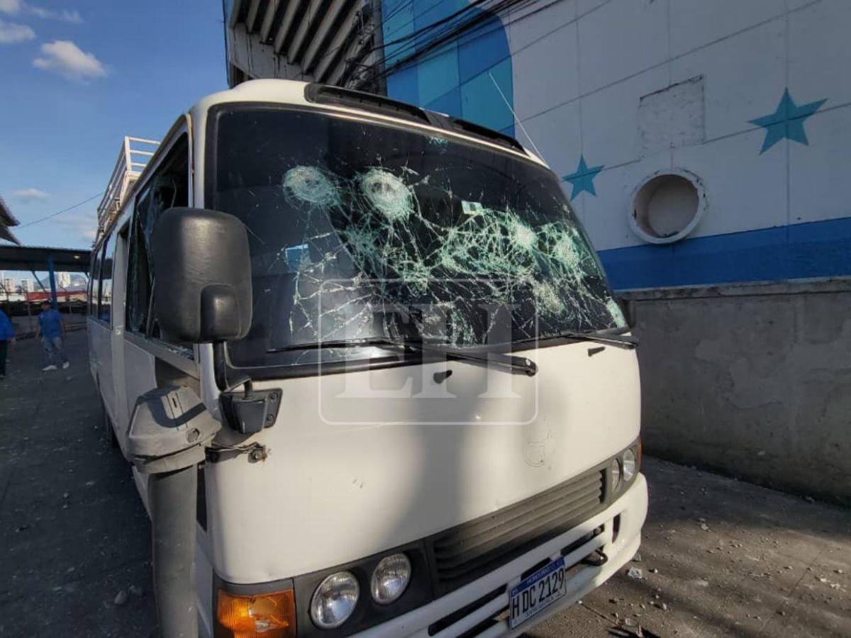 Destrozos a la propiedad privada tras lluvia de piedras y balazos antes del Motagua vs Olimpia