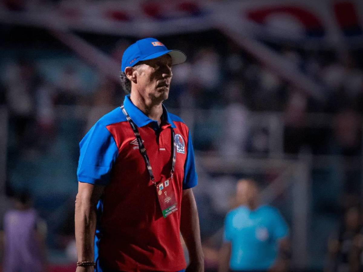 Pedro Troglio revela cábala para éxito con Olimpia: Mismo calzoncillo en todos los partidos incluido