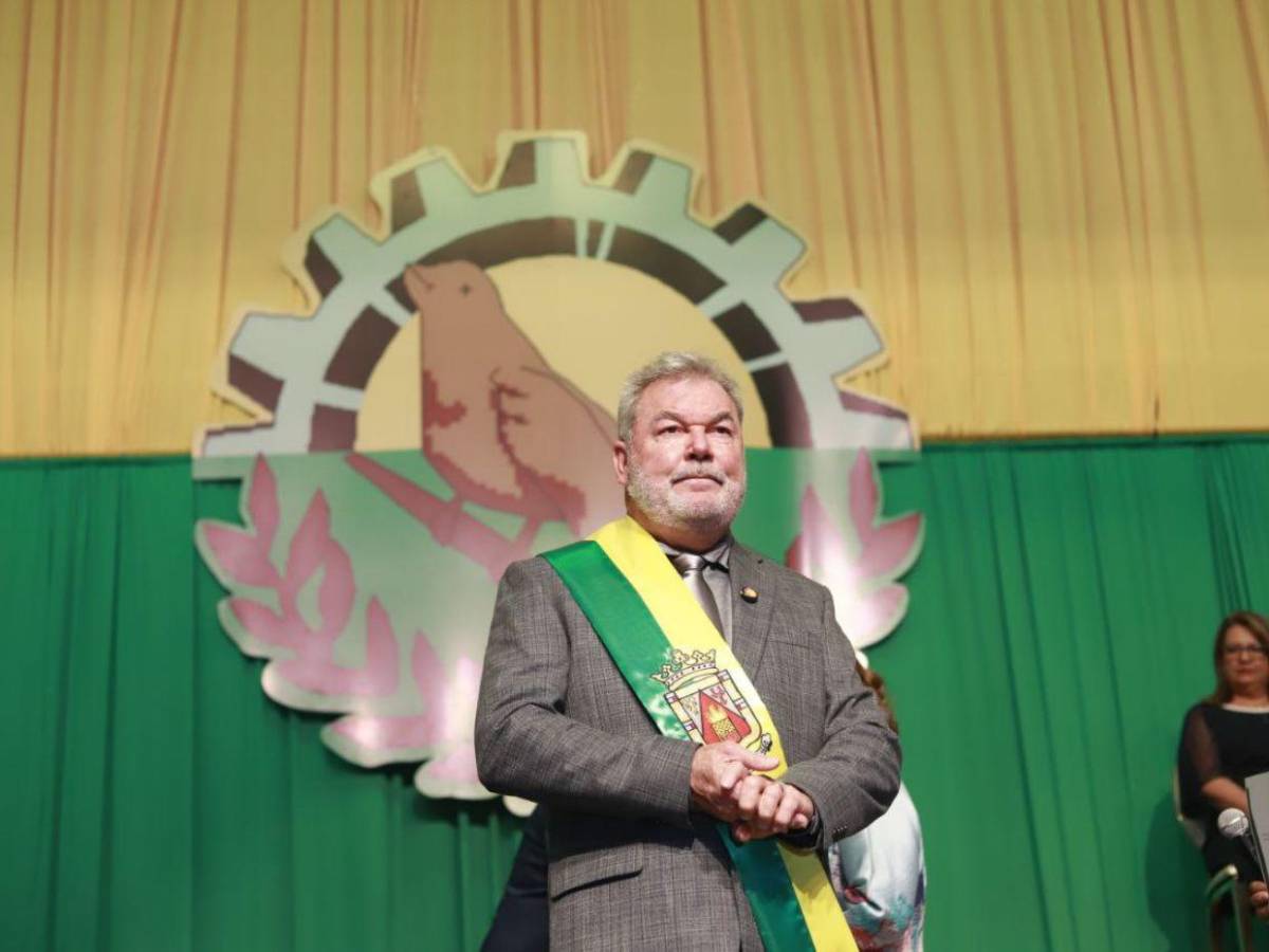 Así fue la asunción de Roberto Contreras en su segundo mandato