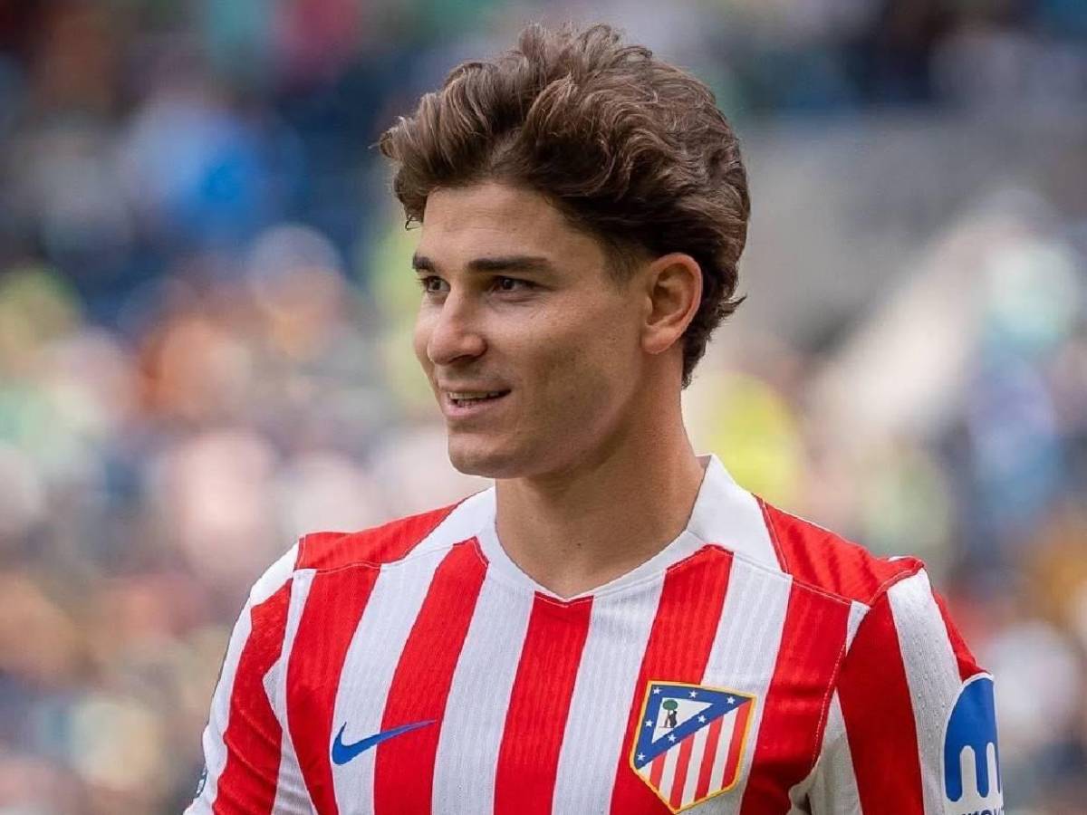 Atlético de Madrid toma decisión con Julián Álvarez: Barcelona en vilo por su fichaje