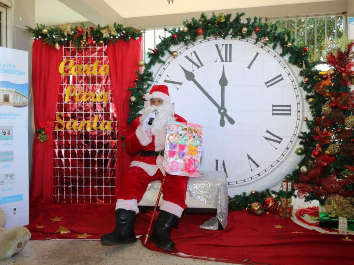 Niños llenan de ilusión Correos de Honduras con las tradicionales Cartas a Santa