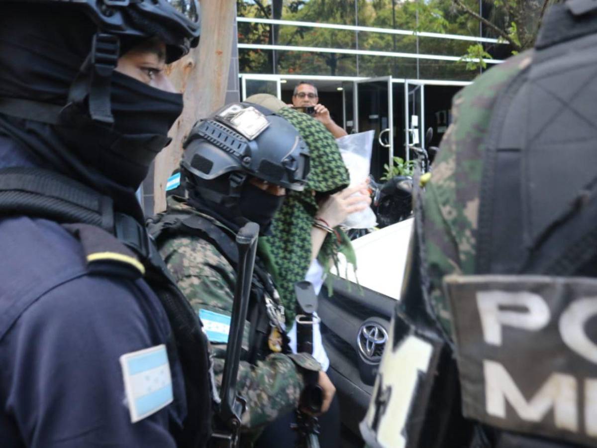 ¿Por qué la Barbie Fiscal salió de prisión durante seis horas?