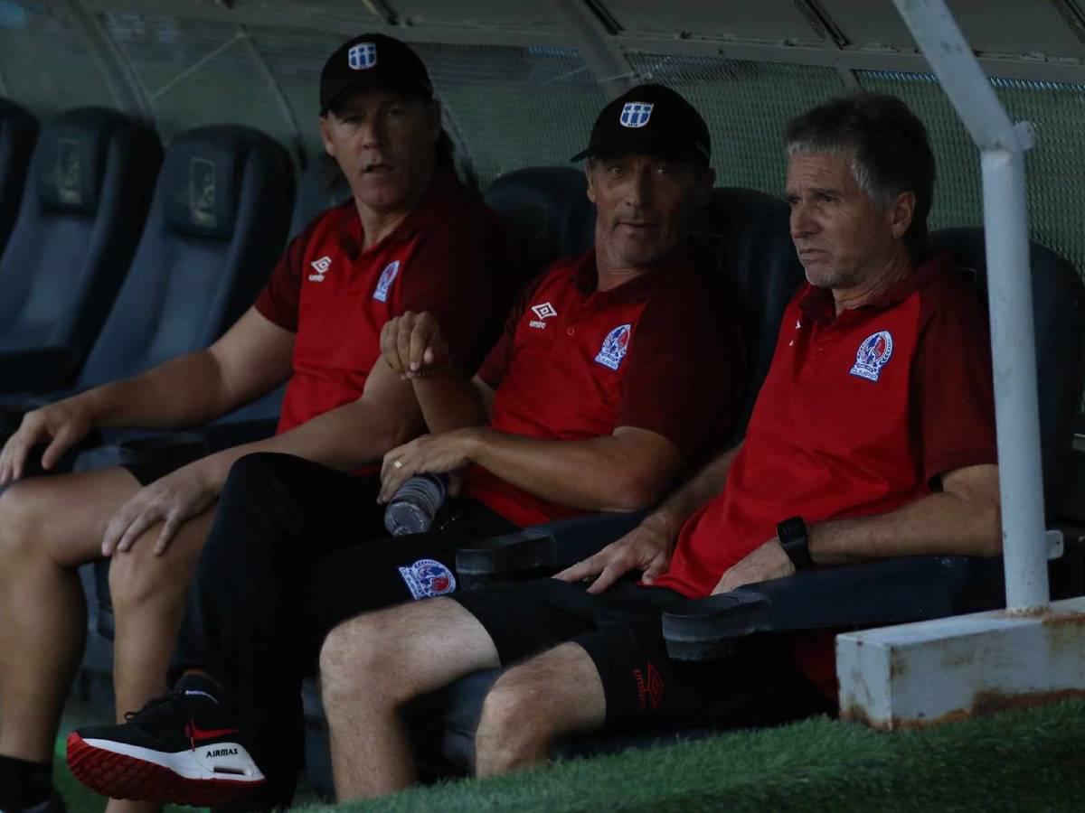 Troglio sale a la defensa de Pinto tras declaraciones de Rueda