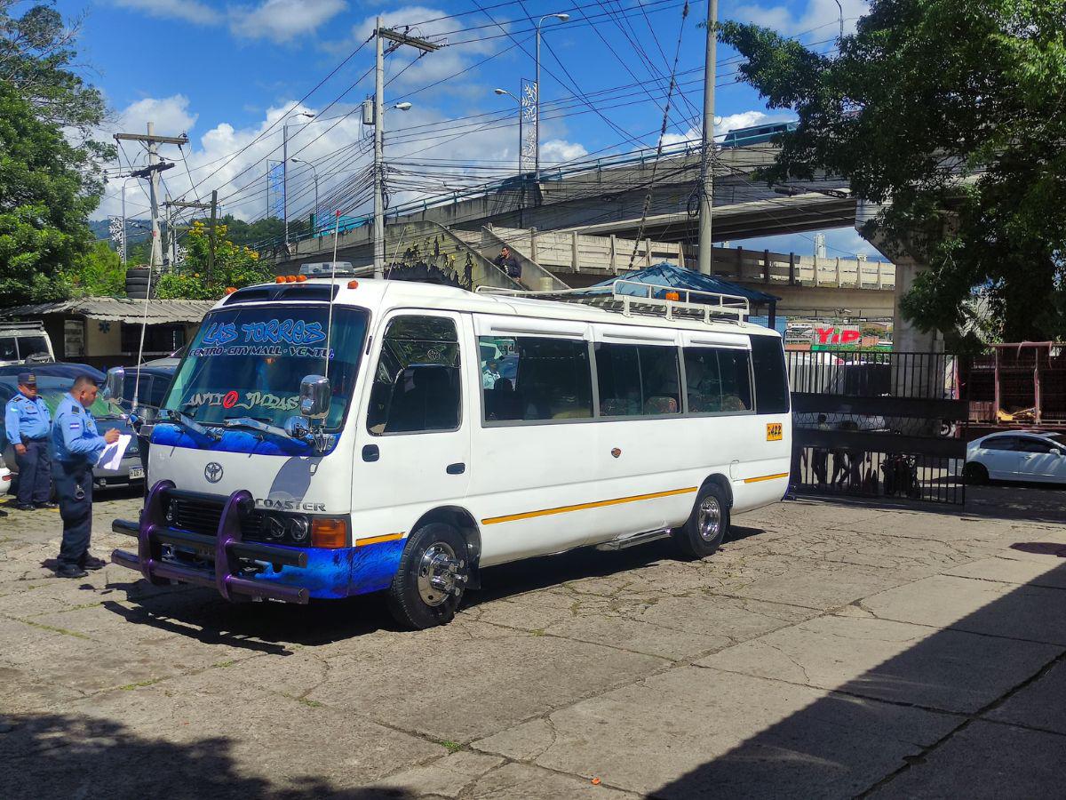 En parqueo del IHSS expiró pasajero tras asalto en bus de Las Torres En parqueo del IHSS expiró pasajero tras asalto en bus de Las Torres
