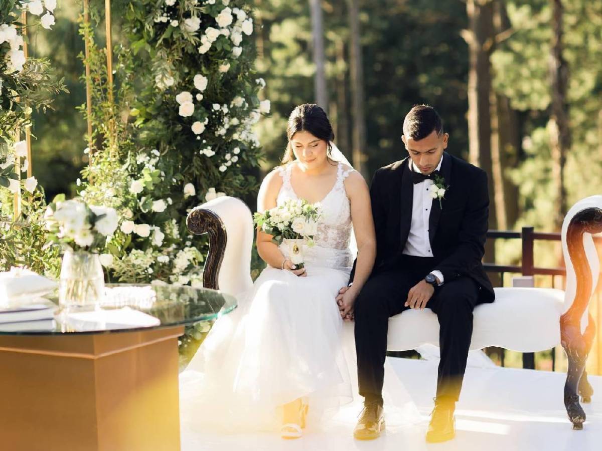 Jugador de Olimpia anuncia que será padre de familia: Así es su bella esposa