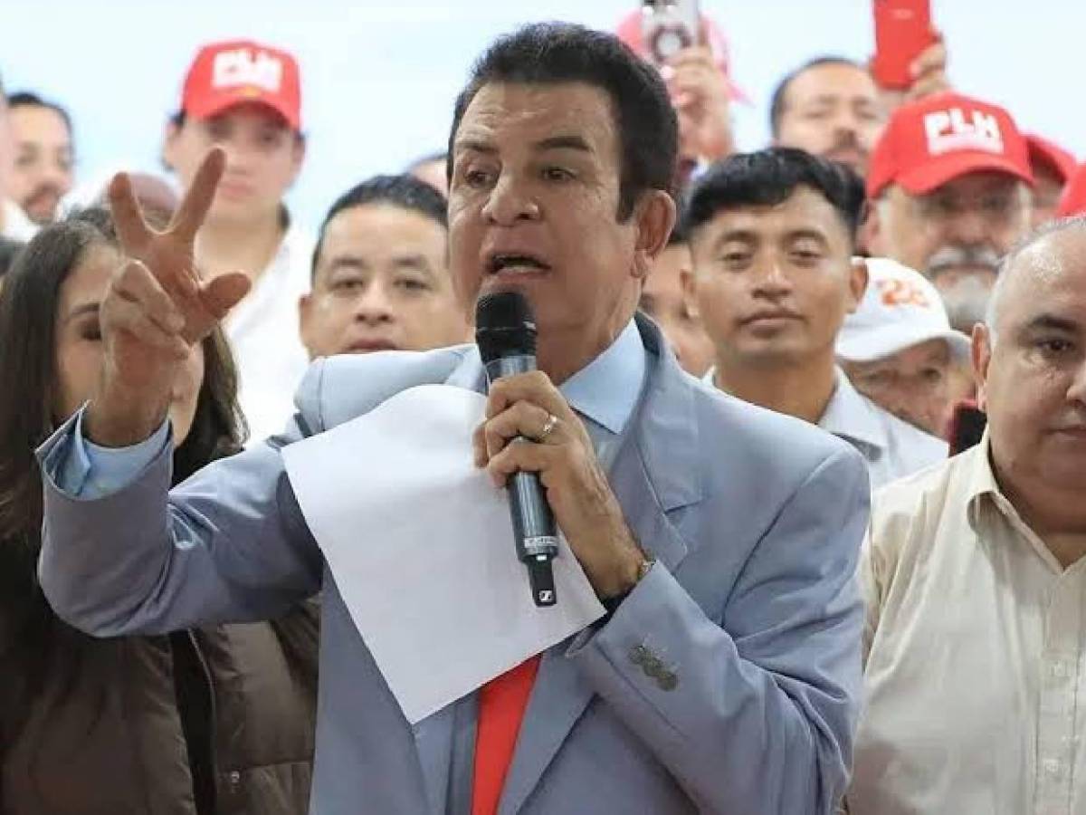 Salvador Nasralla culpa a espíritus malignos de no haber narrado el Honduras vs Surinam