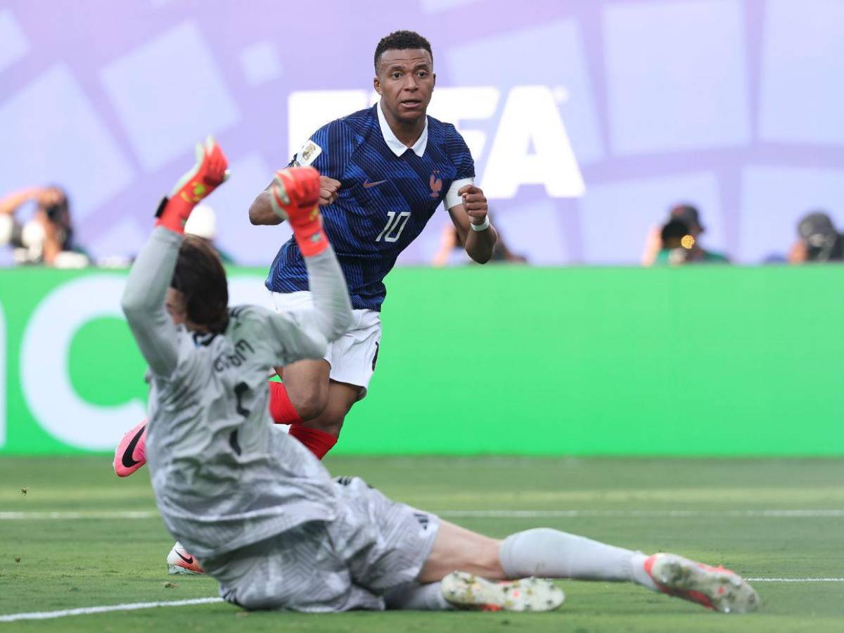 Mbappé rompe la barrera de los 10 goles en eliminatorias mundialistas: así fue cada uno