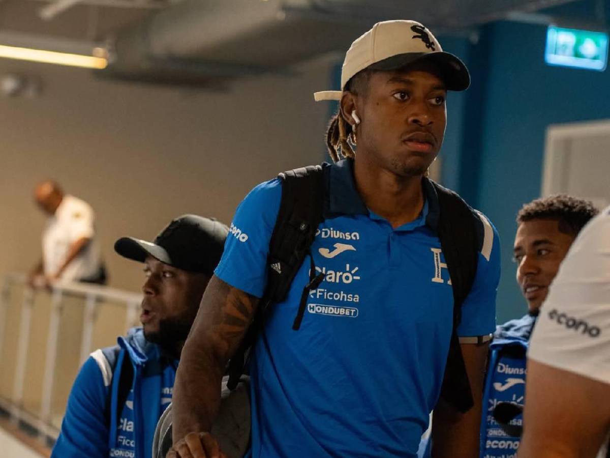 Futbolista hondureño sorprende a linda influencer: Se la llevó para Europa y el regalo que le dio