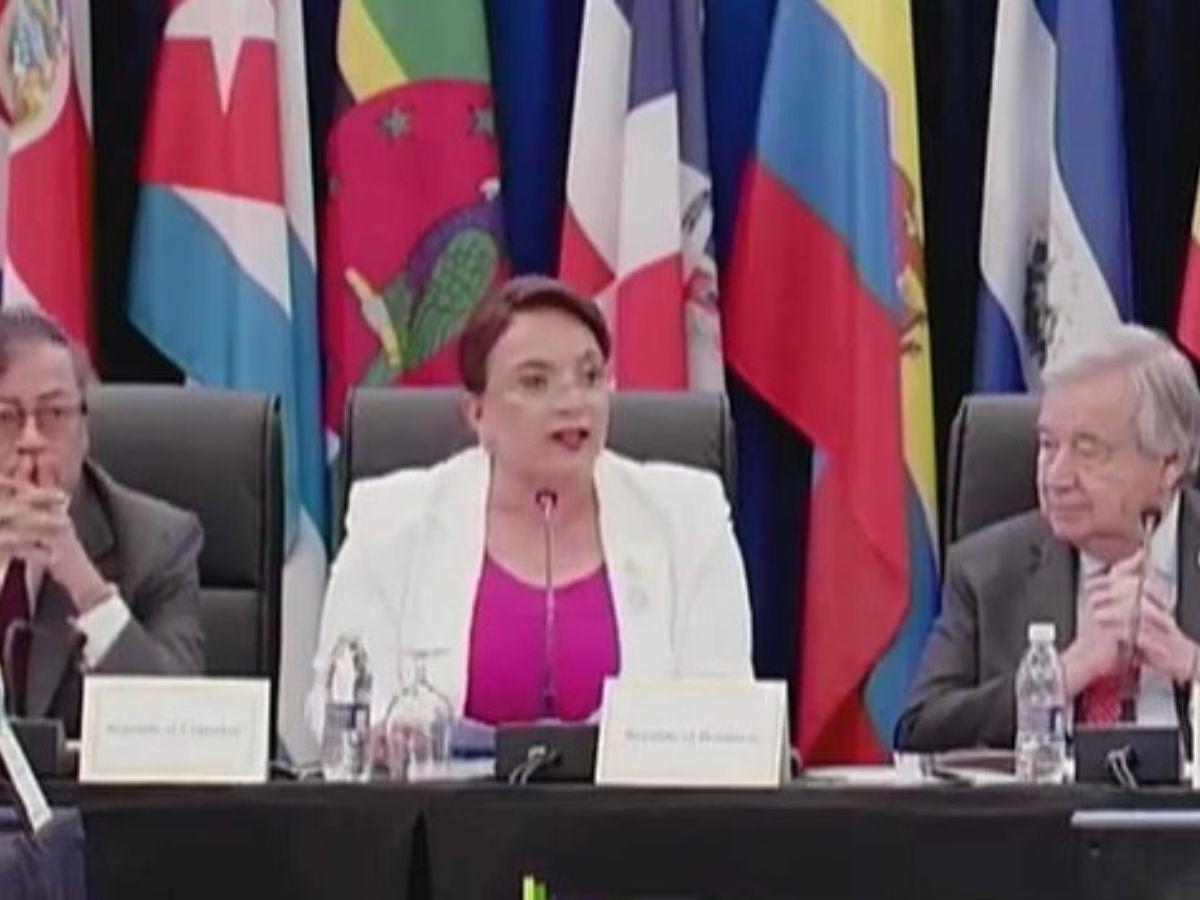 Problemas deben resolverse “sin intromisiones o presiones externas”: Xiomara Castro