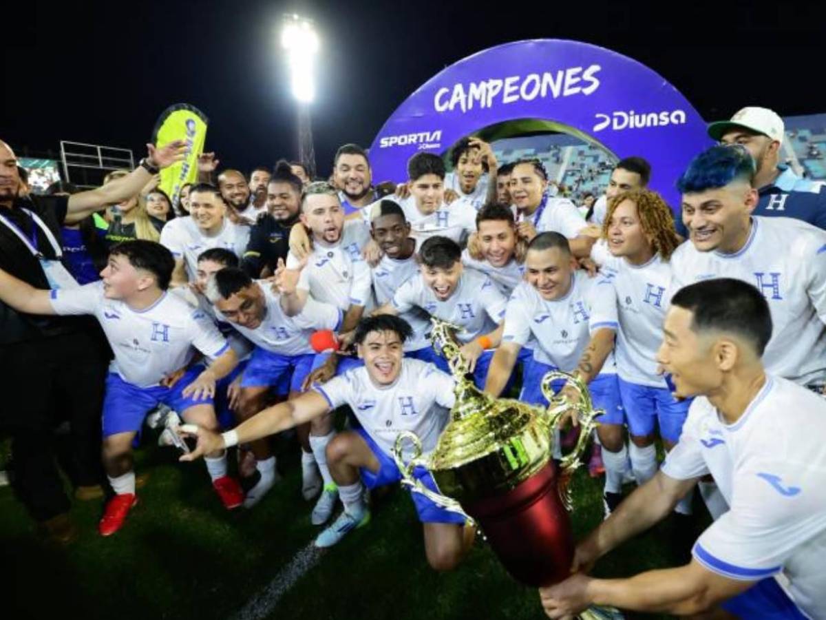 Los jugadores de baja de selección de tiktokers de Honduras en partido ante Nicaragua