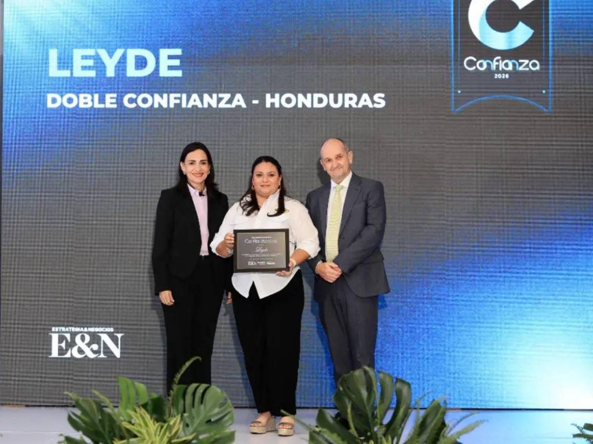 ¿Qué empresas recibieron el reconocimiento Doble Confianza y líderes en Honduras?