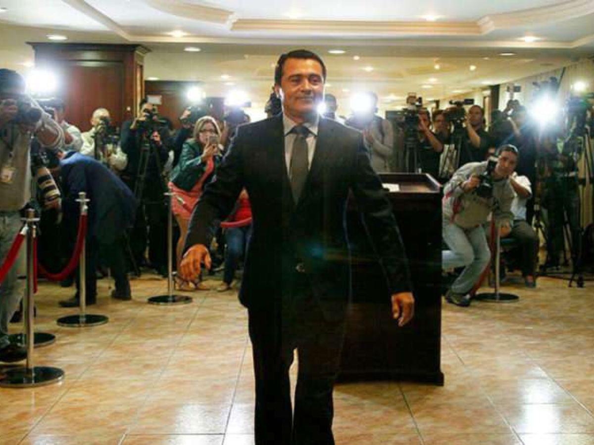 Testigo miró dinero empaquetado tipo “narcotráfico” en casa de ‘Tony’ Hernández