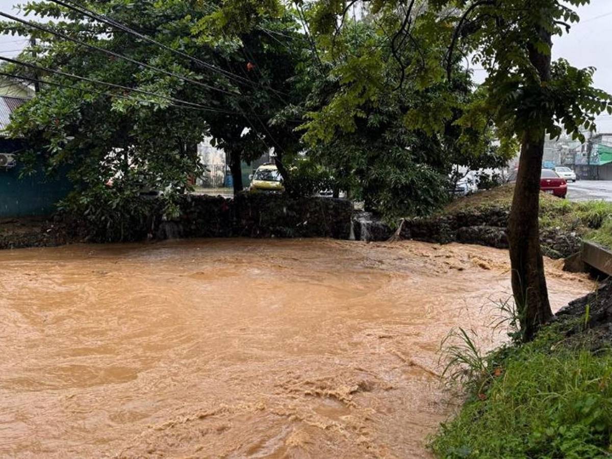 Masa de aire frío ya deja zonas inundadas en La Ceiba y otros sectores del norte