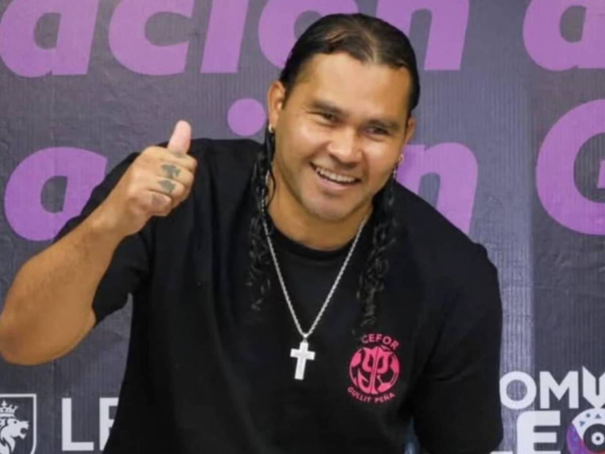 Dejó el alcohol y sorprende al unirse a la política: nueva vida de reconocido mundialista