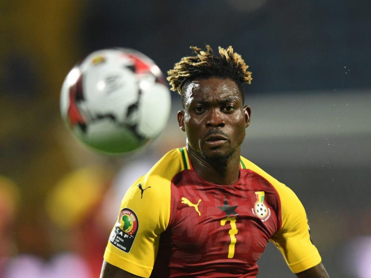 Christian Atsu, exjugador del Chelsea, es buscado entre los escombros tras terremoto en Turquía