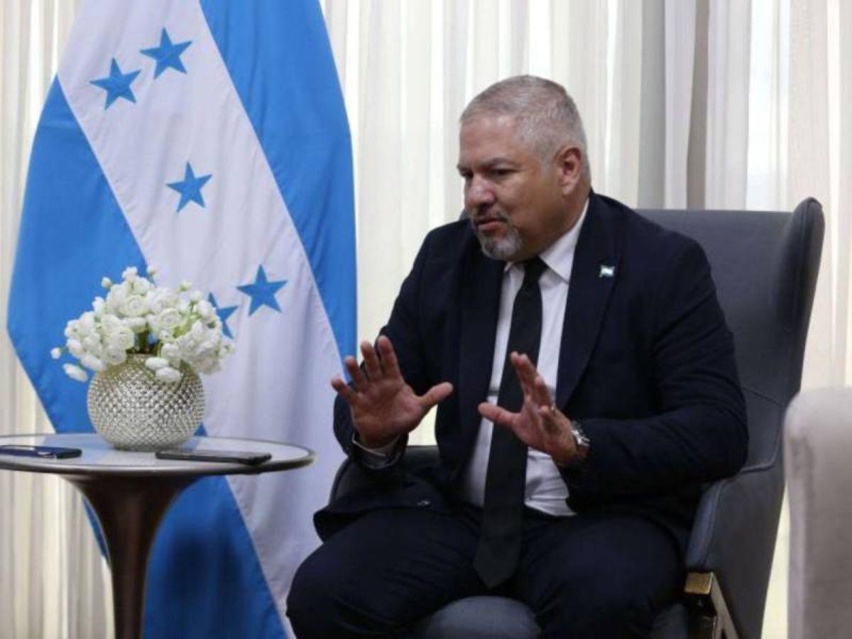 “Qué bueno que estén juntos; más fácil para el pueblo identificarlos”: Canciller a miembros del Bloque de Oposición Ciudadana