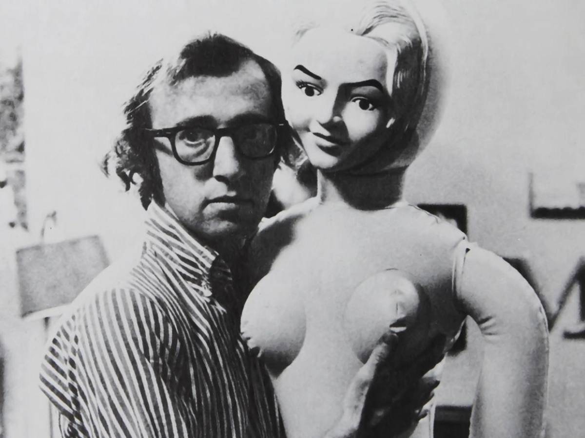 Chef privado de Woody Allen acusa despido por exigir salario justo y día libre