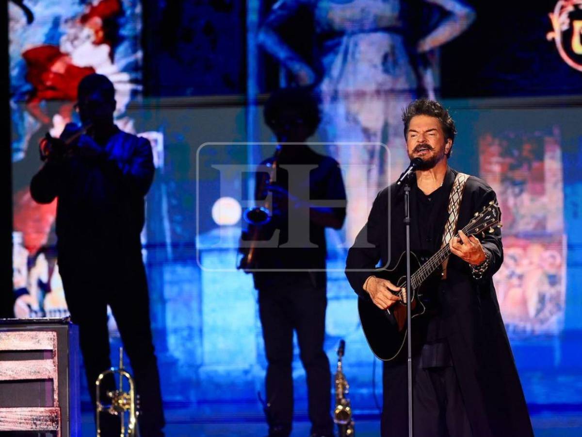 Ricardo Arjona reúne a miles de hondureños en una noche inolvidable en San Pedro Sula